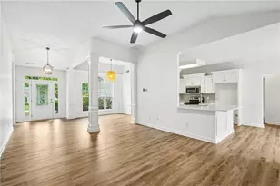 399 Laurel Oaks Ln, Jefferson, GA 30549 - Photo 5