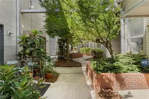 400 Village Pkwy, Atlanta, GA 30306 - Photo 43