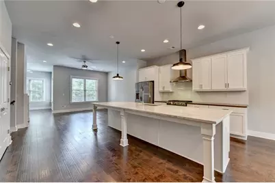 6097 Boylston Drive, Sandy Springs, GA 30328 - Photo 3