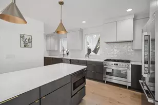 1205 Holly St NW, Atlanta, GA 30318 - Photo 13