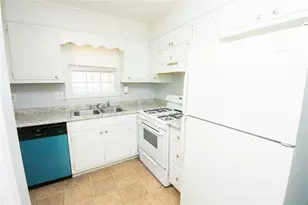 6704 Chupp Rd, Lithonia, GA 30058 - Photo 3