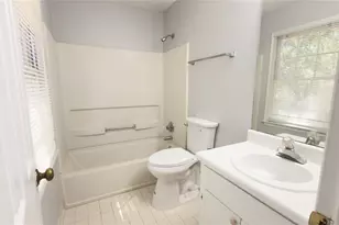 6702 Chupp Rd, Lithonia, GA 30058 - Photo 13
