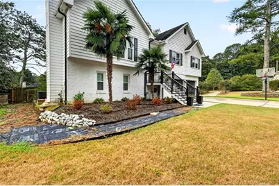 222 Gates Mill Drive, Lawrenceville, GA 30045 - Photo 3