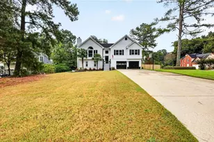 222 Gates Mill Dr, Lawrenceville, GA 30045 - Photo 1