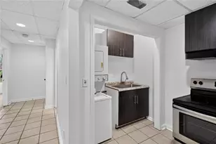 222 Gates Mill Dr, Lawrenceville, GA 30045 - Photo 25
