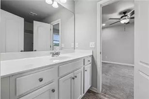 659 Lynnfield Dr, Lawrenceville, GA 30045 - Photo 17