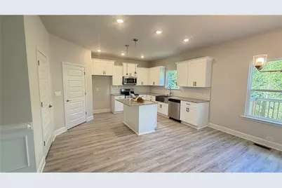 610 Bald Ridge Circle, Demorest, GA 30535 - Photo 11