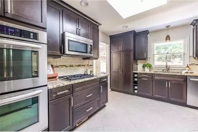 1590 Knob Hill Drive NE, Atlanta, GA 30329 - Photo 17