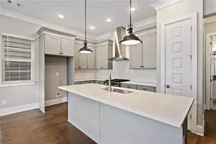 582 Broadview Pl NE, Atlanta, GA 30324 - Photo 15