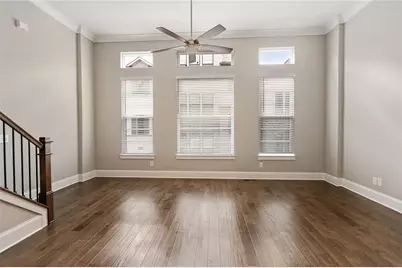 582 Broadview Place NE, Atlanta, GA 30324 - Photo 11