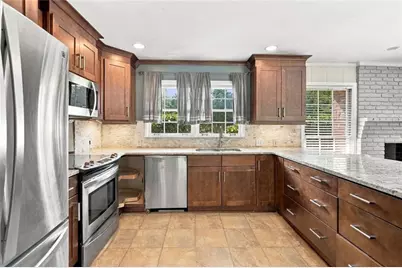 2579 Whiteleigh Drive NE, Atlanta, GA 30345 - Photo 21