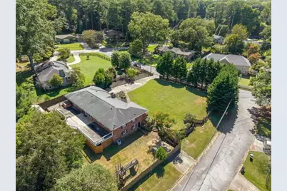 2579 Whiteleigh Drive NE, Atlanta, GA 30345 - Photo 3