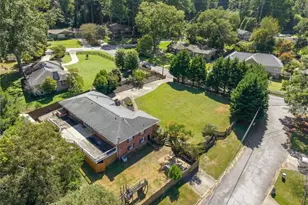 2579 Whiteleigh Dr NE, Atlanta, GA 30345 - Photo 3