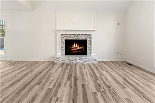 3849 Spring Meadow Dr, Acworth, GA 30101 - Photo 9
