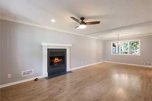 1229 Gate Post Ln, Lawrenceville, GA 30044 - Photo 5