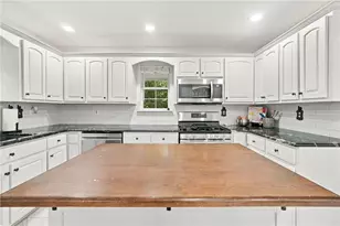 981 Cochran Ridge Rd, Hiram, GA 30141 - Photo 15