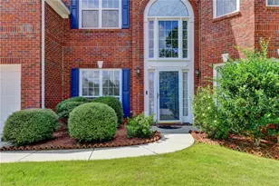 425 Martin Creek Way, Lawrenceville, GA 30045 - Photo 3