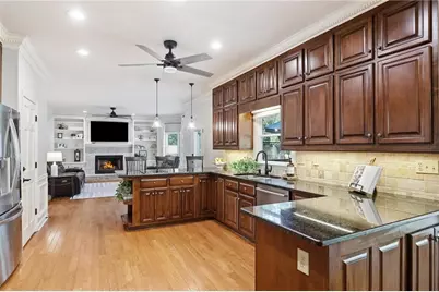 4254 Chestnut Walk, Marietta, GA 30066 - Photo 11