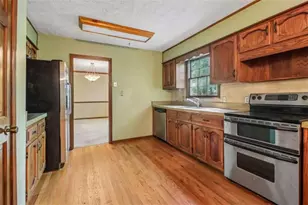 175 Canterbury Ln, Fayetteville, GA 30215 - Photo 13