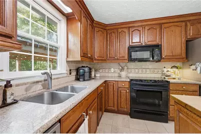 2109 Winding Creek Lane SW, Marietta, GA 30064 - Photo 17