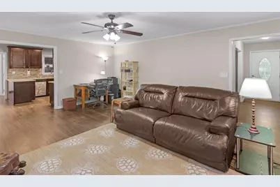 6401 E Glen Road E, Lithonia, GA 30038 - Photo 23
