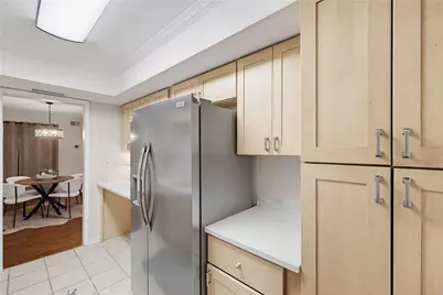 6851 Roswell Road NE #C1, Atlanta, GA 30328 - Photo 9