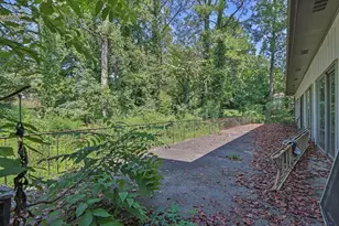 5645 Nottingham Dr NW, Lilburn, GA 30047 - Photo 35