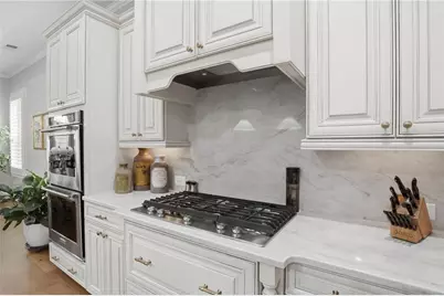 5925 Overlook Club Circle, Suwanee, GA 30024 - Photo 13