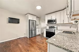 8331 Attleboro Dr, Jonesboro, GA 30238 - Photo 7