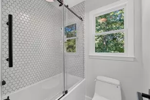 110 Valley Summit Ct, Roswell, GA 30075 - Photo 31