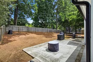 11160 Brookhollow Trail, Johns Creek, GA 30022 - Photo 35