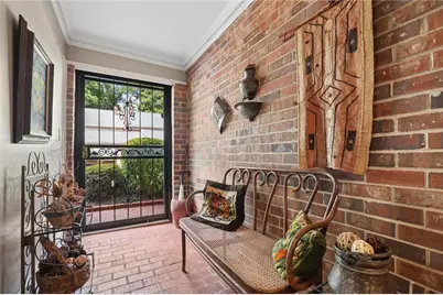 437 The North Chace, Sandy Springs, GA 30328 - Photo 3