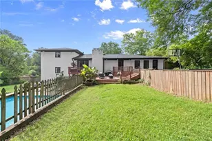 1089 Worley Dr, Marietta, GA 30066 - Photo 55
