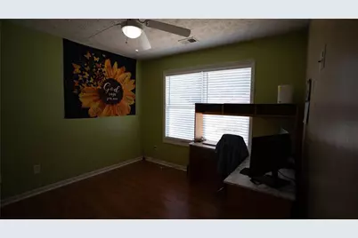 2010 Hillspring Lane, Lithonia, GA 30058 - Photo 23