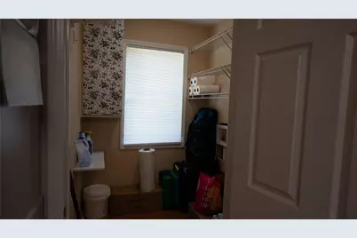 2010 Hillspring Lane, Lithonia, GA 30058 - Photo 15