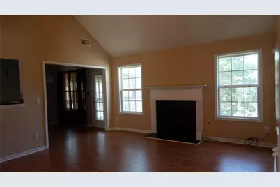 2010 Hillspring Lane, Lithonia, GA 30058 - Photo 7