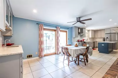 3360 Embry Hills Drive, Atlanta, GA 30341 - Photo 11