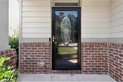 3744 Hampshire, Atlanta, GA 30331 - Photo 3