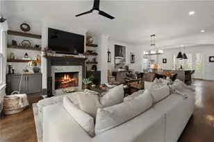 3718 Paige Way NE, Atlanta, GA 30319 - Photo 13