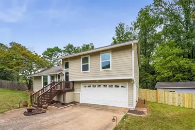 9745 Loblolly Lane, Roswell, GA 30075 - Photo 3