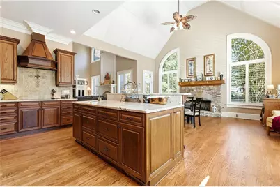 1011 Ardmore Trail, Hoschton, GA 30548 - Photo 17
