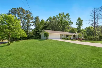 805 Gettysburg Trail NE, Kennesaw, GA 30144 - Photo 3