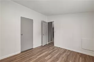 285 Mountain View Dr SE, Calhoun, GA 30701 - Photo 13