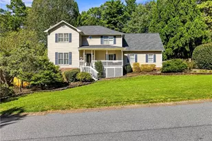1586 Tennessee Walker Dr, Roswell, GA 30075 - Photo 1