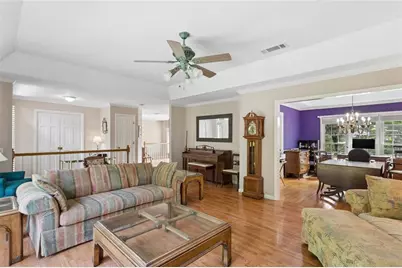 1802 Hunters Glen NE, Marietta, GA 30062 - Photo 15