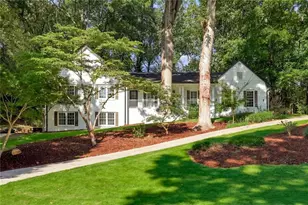 1761 E Gate Dr, Stone Mountain, GA 30087 - Photo 15
