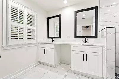 1761 E Gate Drive, Stone Mountain, GA 30087 - Photo 17
