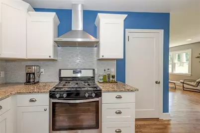 419 S Howard Street SE, Atlanta, GA 30317 - Photo 11