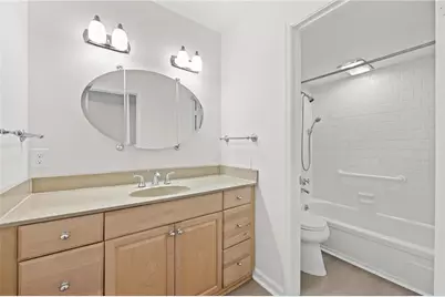 70 Chaumont Square NW, Atlanta, GA 30327 - Photo 31