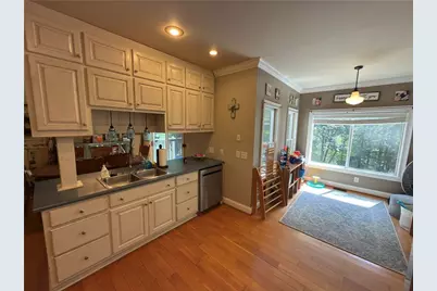 399 Grindstone Creek Drive, Clarkesville, GA 30523 - Photo 9